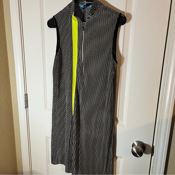Jamie Sadock Sleeveless Golf Dress Black White Stripe Neon Yellow Zip Front M - Picture 1 of 6